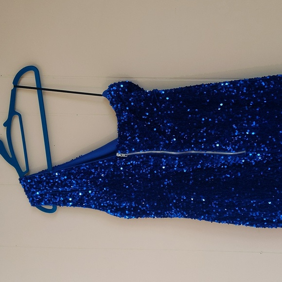 NWT Gorgeous Royal Blue One-Shoulder BodyCon Sequin Cocktail Dress 1X - Picture 2 of 6